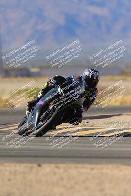 media/Dec-10-2023-SoCal Trackdays (Sun) [[0ce70f5433]]/Turn 4 (1145am)/